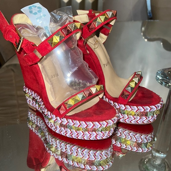 christian louboutin wholesale